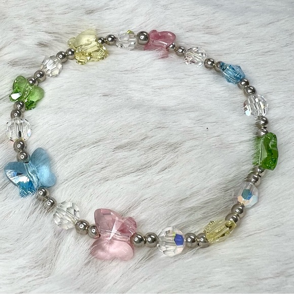 Swarovski crystal with sterling silver beads - Picture 2 of 5